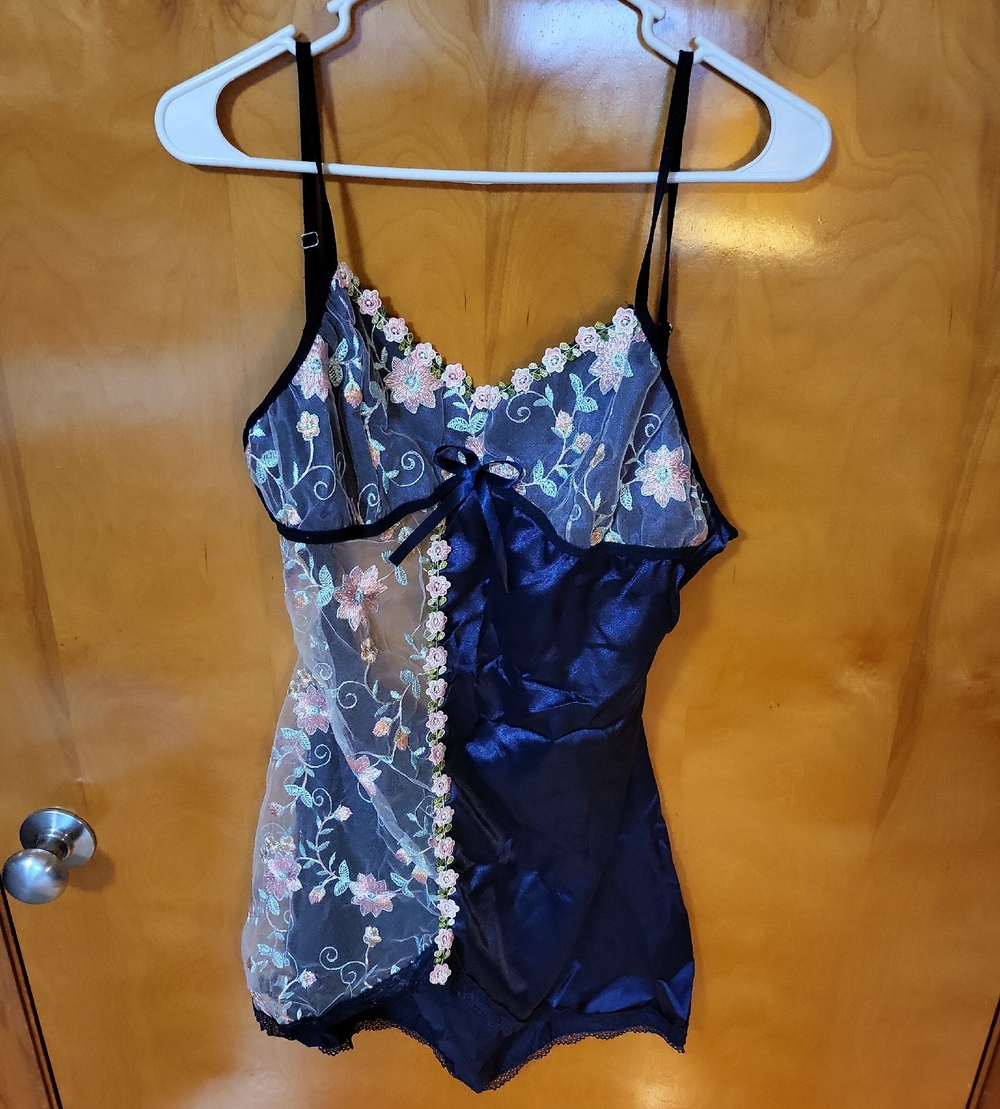 Navy Blue Floral Lace Satin Chemise. Size XL